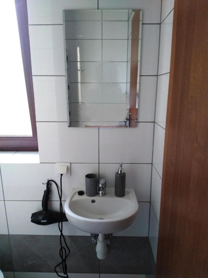 Piernikowy Dworek Lubicz Esterno foto