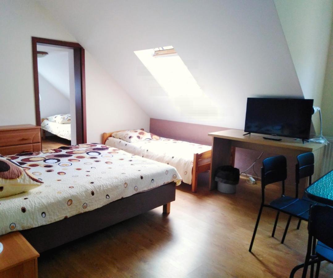 Piernikowy Dworek Lubicz Esterno foto